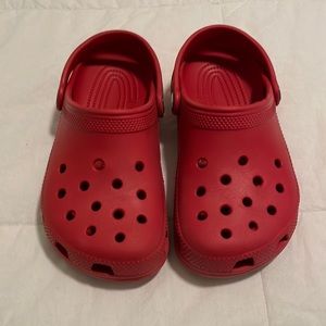 EUC Classic Croc with box - J2 - Pepper